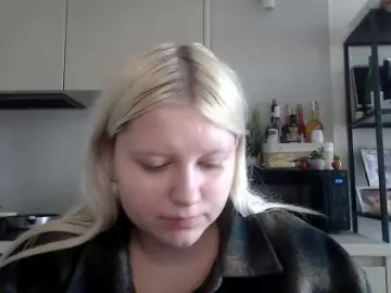 LenaHoney20  live sex cam