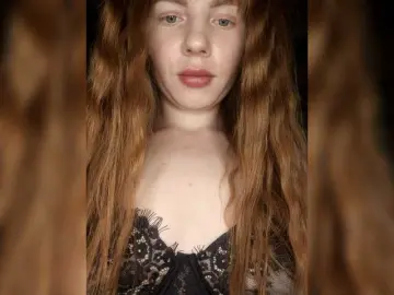 Loloshka222  live sex cam
