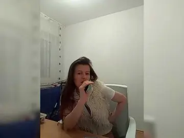 P-A-N-I-K-A  live sex cam