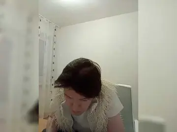 P-A-N-I-K-A  live sex cam