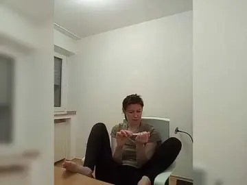 P-A-N-I-K-A  live sex cam