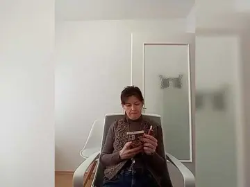 P-A-N-I-K-A  live sex cam