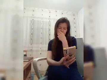P-A-N-I-K-A  live sex cam