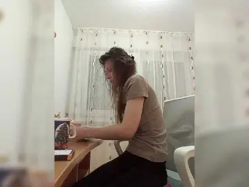 P-A-N-I-K-A  live sex cam