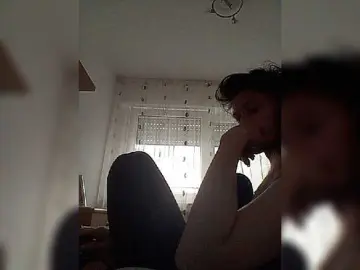 P-A-N-I-K-A  live sex cam