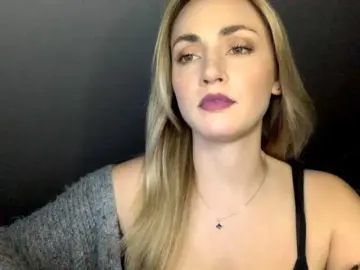 ScarlettXQueen  live sex cam