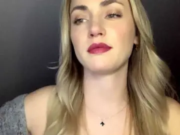 ScarlettXQueen  live sex cam