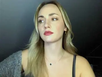 ScarlettXQueen  live sex cam