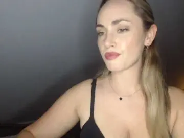 ScarlettXQueen  live sex cam