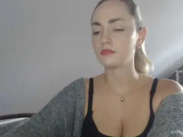ScarlettXQueen  live sex cam
