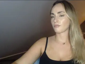 ScarlettXQueen  live sex cam