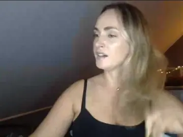 ScarlettXQueen  live sex cam