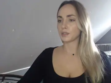 ScarlettXQueen  live sex cam