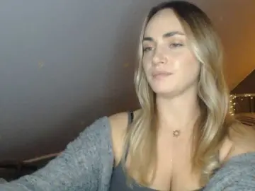 ScarlettXQueen  live sex cam