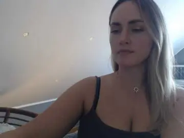 ScarlettXQueen  live sex cam