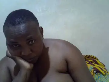 Sexybooty1  live sex cam