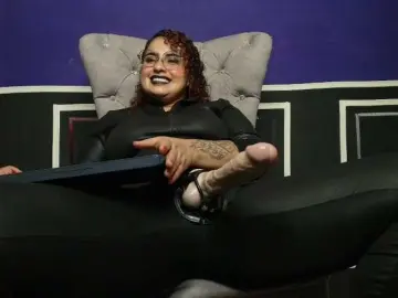 Celeste04  live sex cam