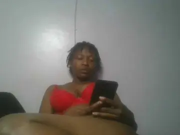Nudevelvet  live sex cam