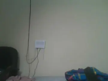Nudevelvet  live sex cam