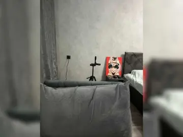 -Dirty-Bitch  live sex cam