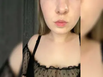 -Dirty-Bitch  live sex cam