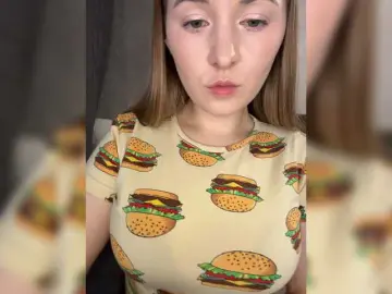 -Dirty-Bitch  live sex cam