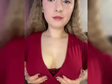 -Dirty-Bitch  live sex cam