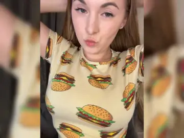 -Dirty-Bitch  live sex cam