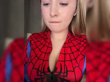 -Dirty-Bitch  live sex cam
