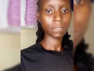 Choco251  live sex cam