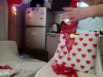 Desirable3  live sex cam