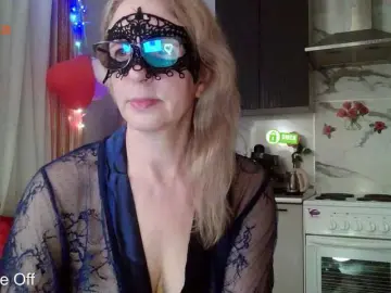 Desirable3  live sex cam