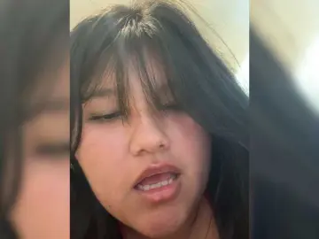 Luna9luxe  live sex cam