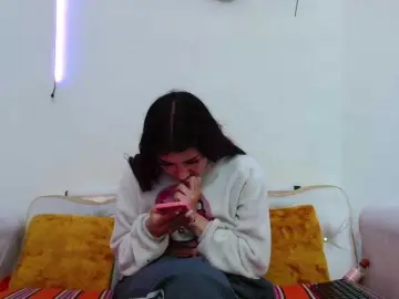 Megan-Blaze  live sex cam