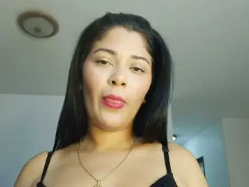 Vanexxx19  live sex cam