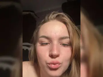 Violettae  live sex cam