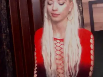Spicystarlet  live sex cam