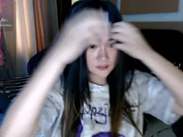 AdriannaFowler  live sex cam