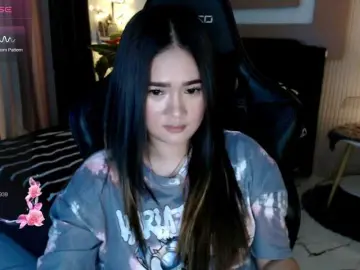 AdriannaFowler  live sex cam