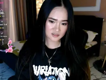 AdriannaFowler  live sex cam