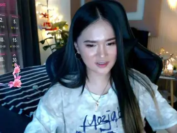 AdriannaFowler  live sex cam