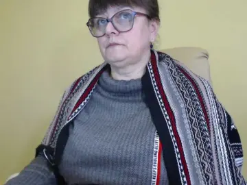 BrandiNight  live sex cam