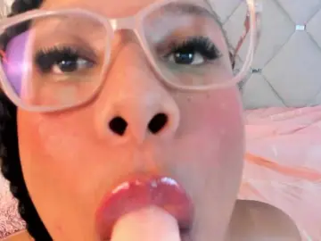 ErikaMoore  live sex cam