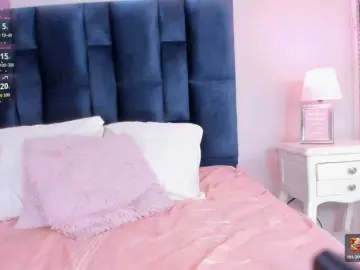 ErikaMoore  live sex cam