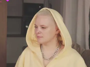 LikaBerry  live sex cam