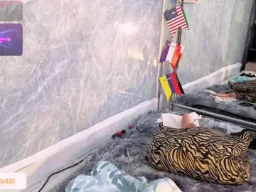 MIAREYS  live sex cam