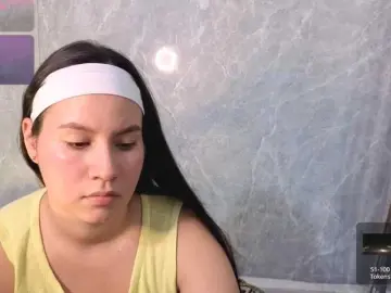 MIAREYS  live sex cam
