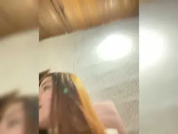 Pamela-Velvet  live sex cam