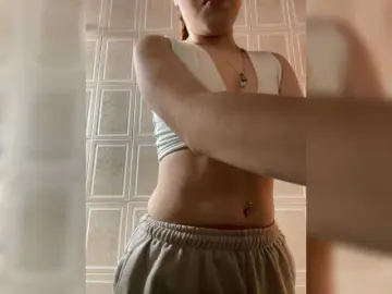 Pamela-Velvet  live sex cam