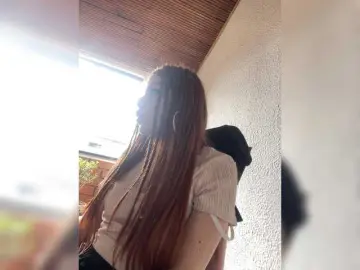 Pamela-Velvet  live sex cam